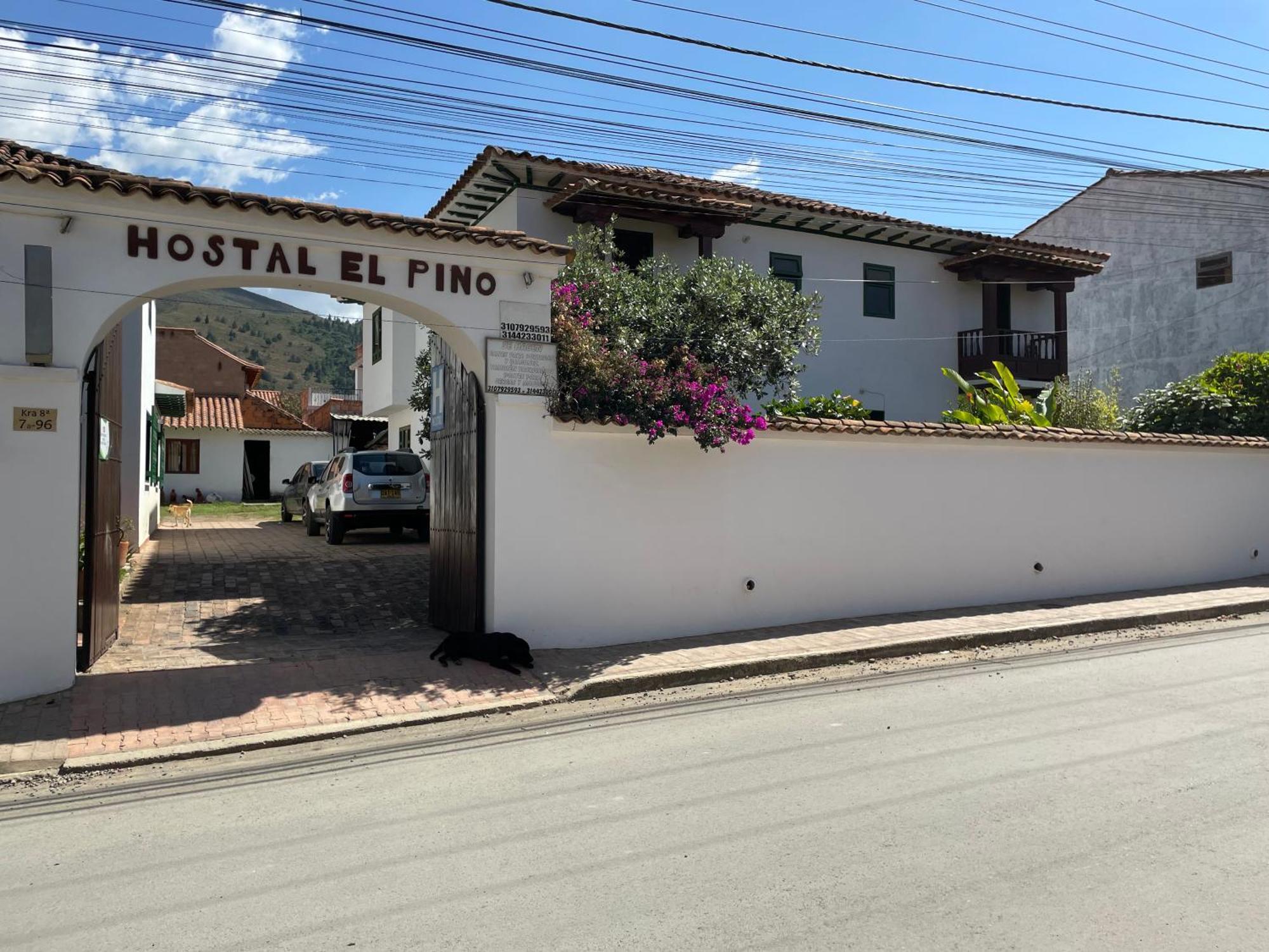 Hostal El Pino Villa de Leyva Dış mekan fotoğraf