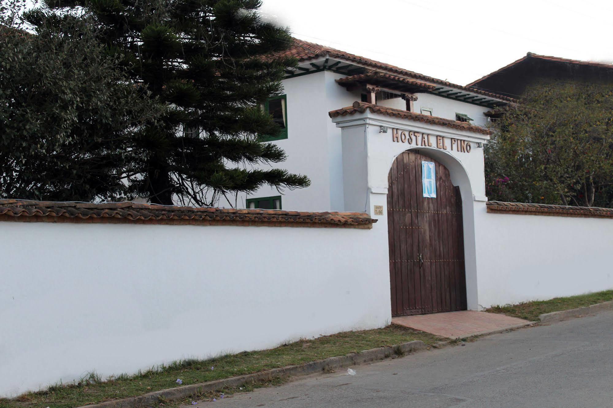 Hostal El Pino Villa de Leyva Dış mekan fotoğraf